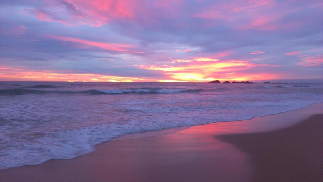 Hotel Sundance Surf Coconut Point Weligama Zewnętrze zdjęcie